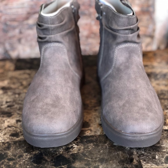 NEW Nine West Girls' Clotildah Boots - Picture 9 of 12